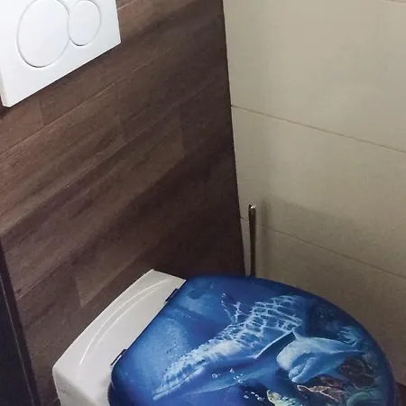 Two-bedroom Holiday In 펜션 *